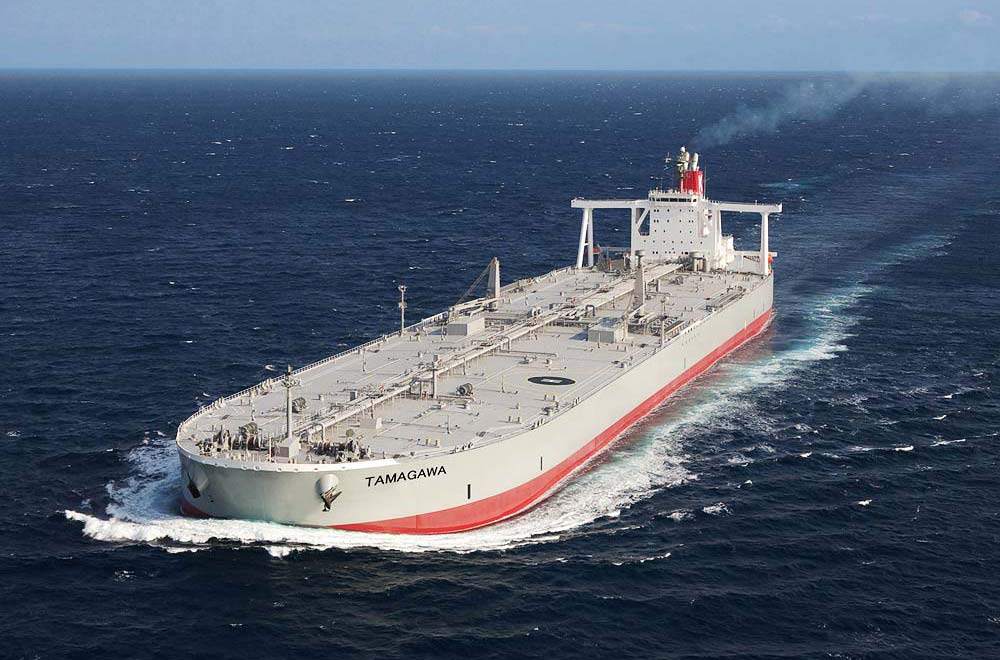 Понятие судно. Japan VLCC Oil Tanker. Tamagawa VLCC. Дизельный корабль. Серый танкер.