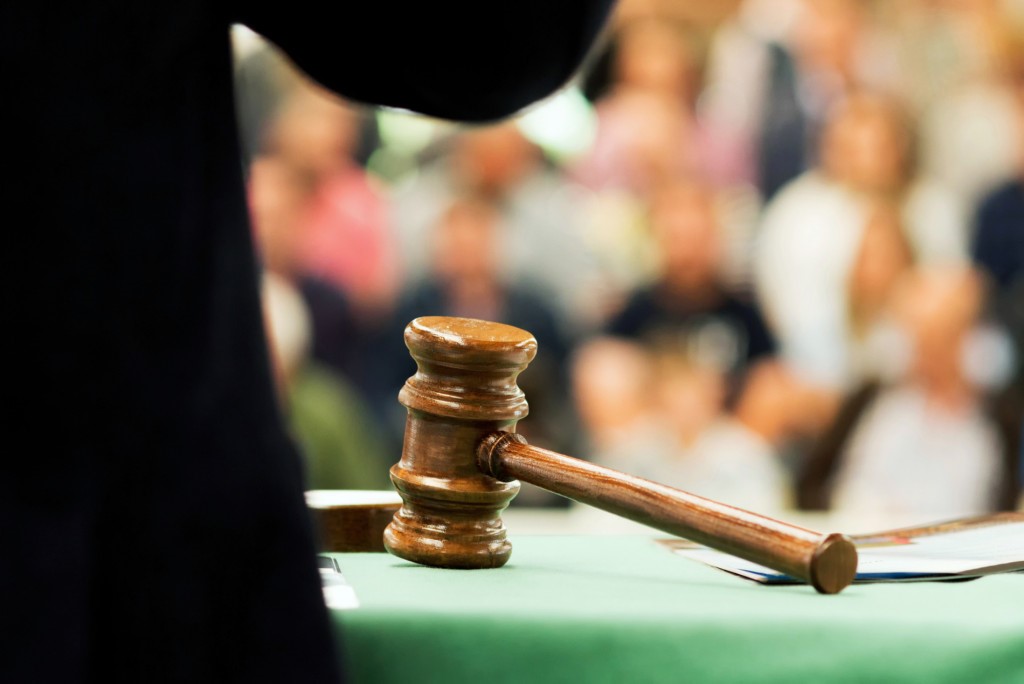 مزایده حضوری